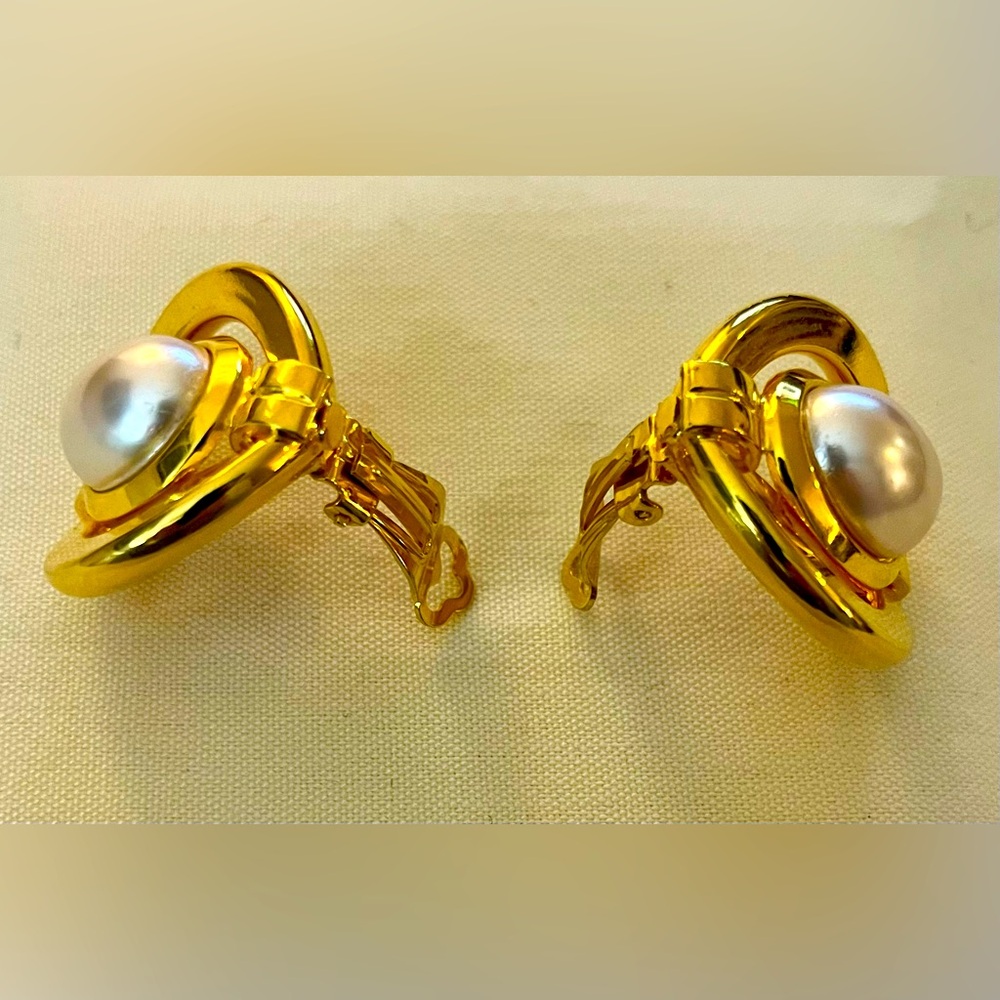 Gold Pearl Clip On Earrings - Picture 4 of 16